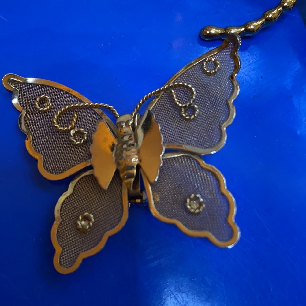 Butterfly 🦋 Pins - Picture 2 of 6